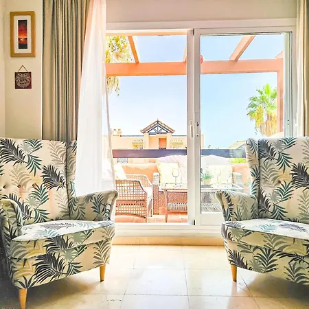 Apartment 2 Bedroom Penthouse Sol With Sunny Terrace *