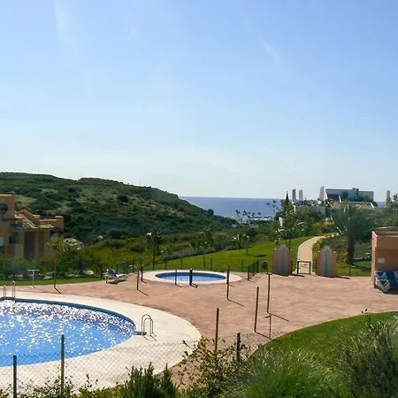 2 Bedroom Penthouse Sol With Sunny Terrace *